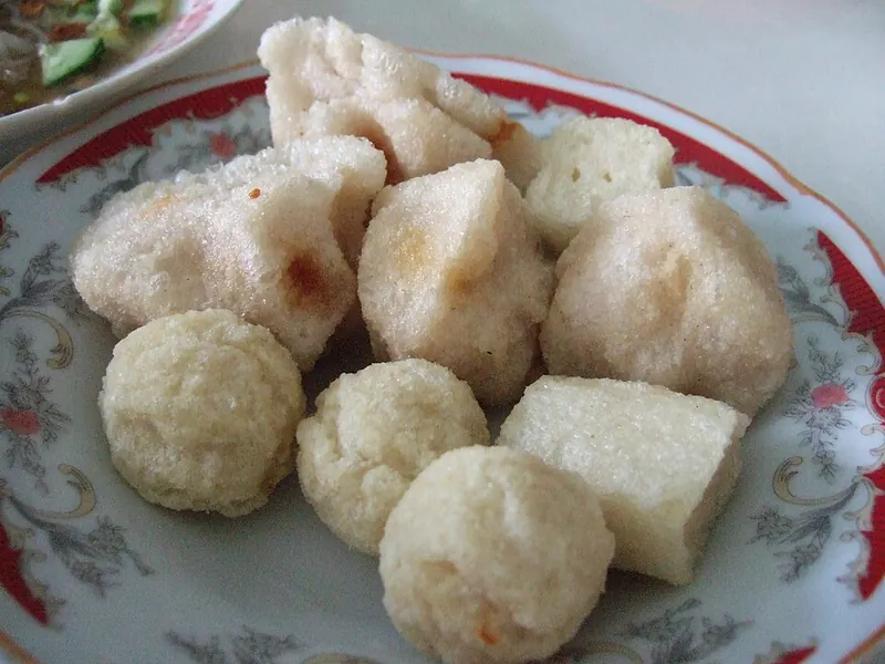 Pempek Kapal Selam